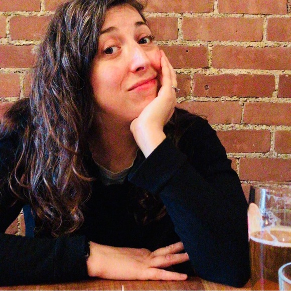 Meet your Posher, Cheryl - Picture 1 of 1